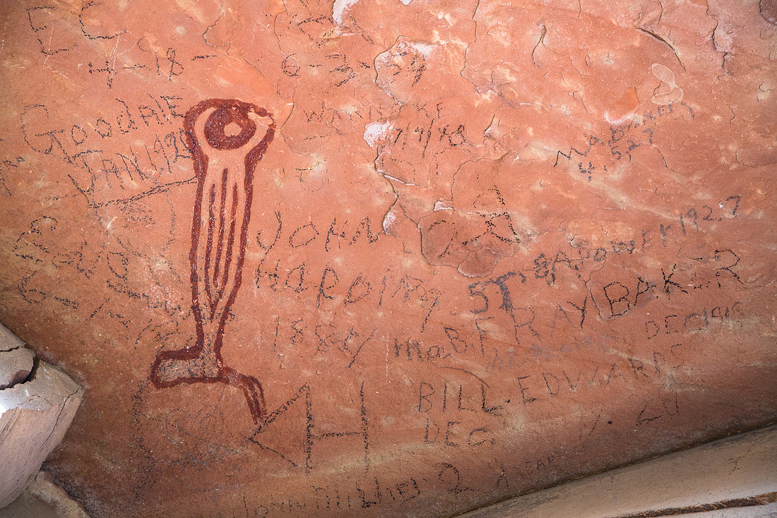 Johnson Canyon Rock Art and Grafitti