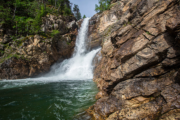 Running Eagle Falls (2)