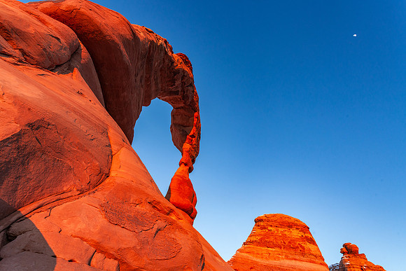 Delicate Arch and Moon