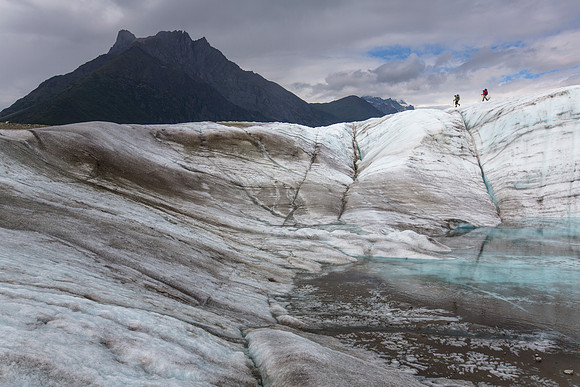 Backpackers Exploring the Root Glacier (11)