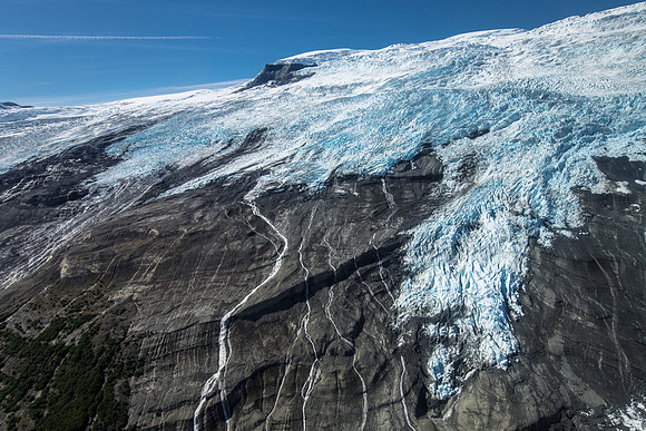 Robinson Mountains and Guyot Glacier (2)