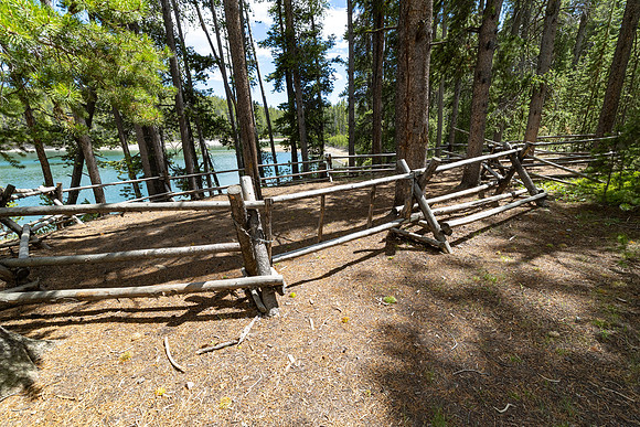 Mary Lake Patrol Cabin: stock corral