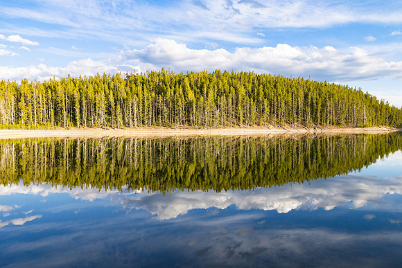 Afternoon reflections on Mary Lake  (2)