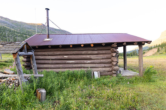 Cache Creek Patrol Cabin: north face