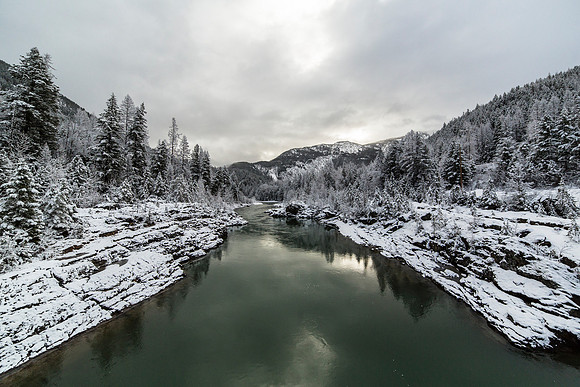 Winter Morning on the Middle Fork Looking Uptream (2) 3.15.16