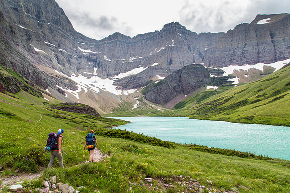 Hiking to Cracker Lake Campground