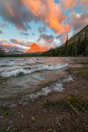 Pray Lake Sunrise and Waves 6.12.16