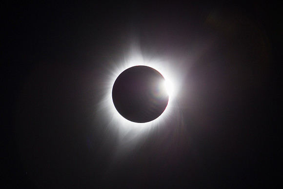 "The Diamond Ring" after totality 2017