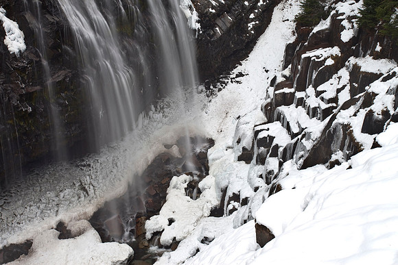 Narada Falls Base