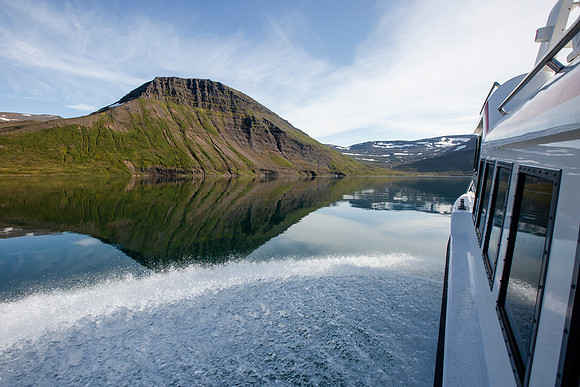 Arriving to veiðileysufjörður
