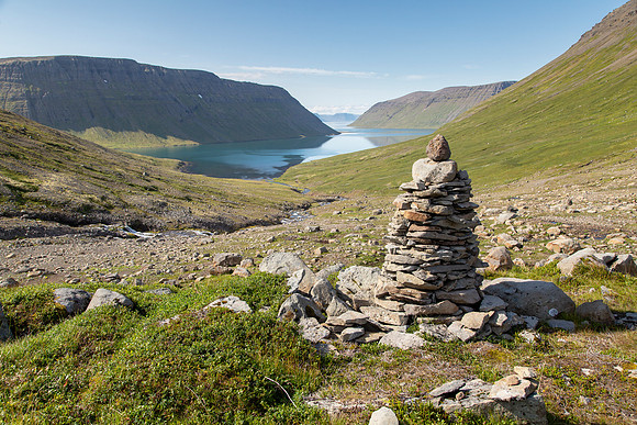 Historic cairns along the trail