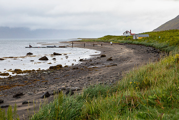 Hesteyri dock at low tide