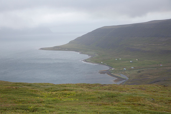 Hesteyri from the pass