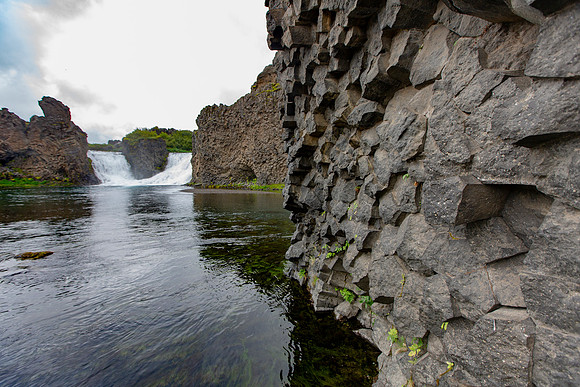 Hjálparfoss