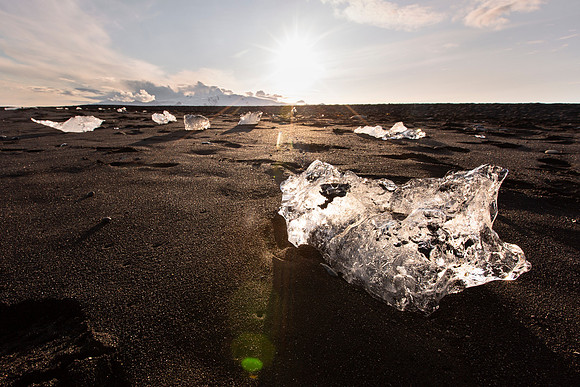 Diamond Beach icebergs and sunset