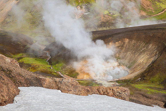 Thermals along the trail to Hrafntinnusker