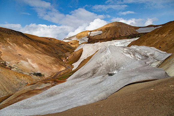Views from the pass between Álftavatn from Hrafntinnusker (2)
