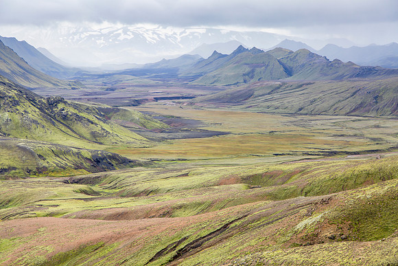 Views along the trail to Álftavatn from the pass (6)