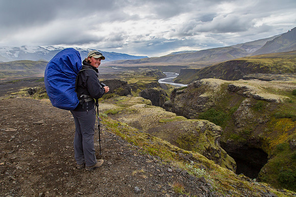 Corrie smiling along the trail to Þórsmörk from Emstrur