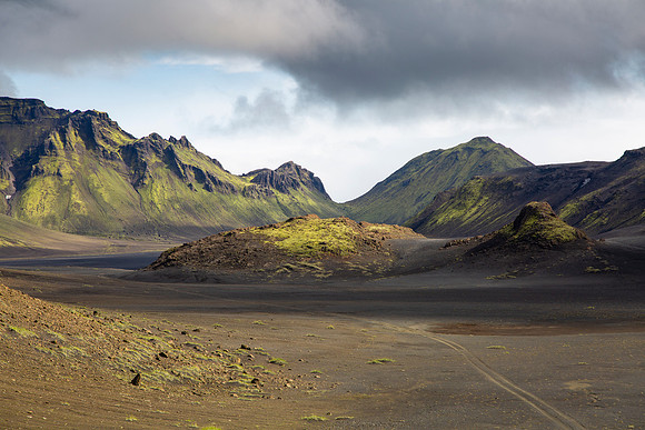 Views along the trail to Emstrur from Hvanngil (7)