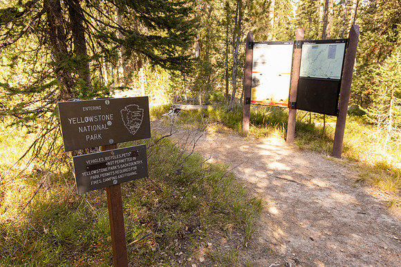 Grassy Lake Trailhead