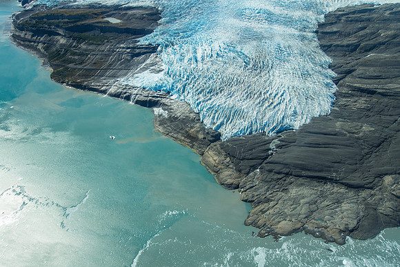Guyot Glacier and Icy Bay (4)