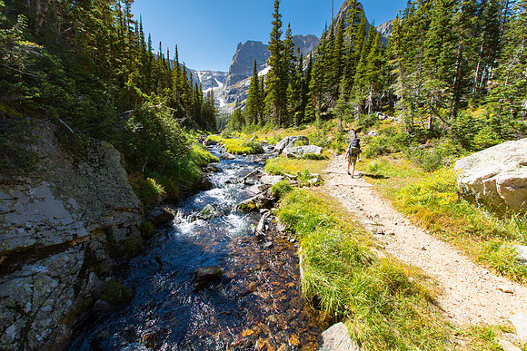 Hikers on the Odessa Lake Trail