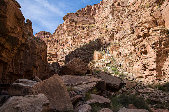 Mile 5 Canyon Hikers