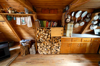 Outlet Patrol Cabin: interior views (3)