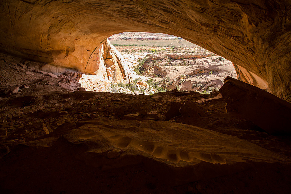 Sharpening Stont in Fishmouth Cave