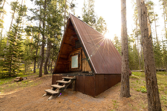 Outlet Patrol Cabin: morning light