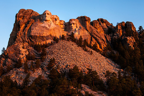 Mount Rushmore Alpenglow