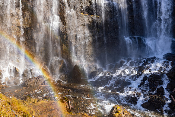 Union Falls base and rainbow