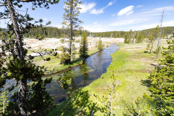 Shoshone Geyser Basin: Shoshone Creek and North Group steaming i
