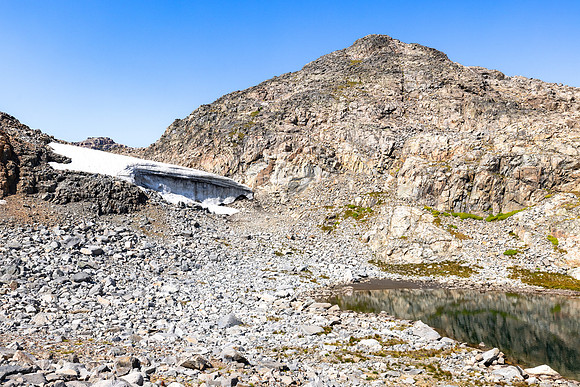 CGNF, AB Wilderness: hiking west of Cladocera Lake (1)