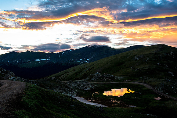Sunrise on Old Fall River Road